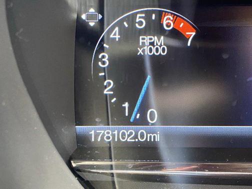 2016 Lincoln Navigator Select