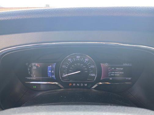 2016 Lincoln Navigator Select