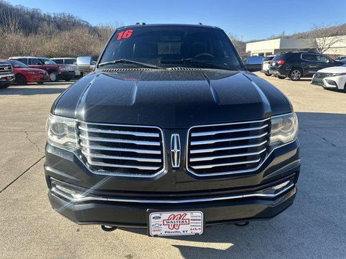 2016 Lincoln Navigator Select