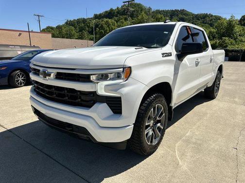 Summit White 2022 Chevrolet Silverado 1500 RST