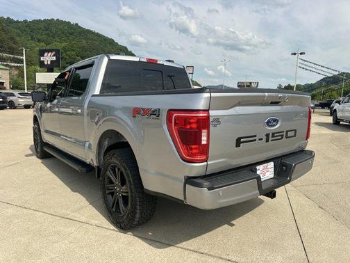 Iconic Silver Metallic 2022 Ford F-150 XLT
