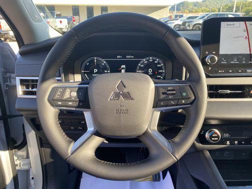 2025 Mitsubishi Outlander PHEV SE S-AWC