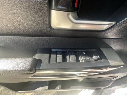 Ice Cap 2024 Toyota Tundra SR5