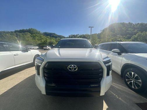Ice Cap 2024 Toyota Tundra SR5