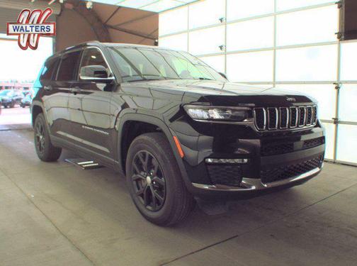 Diamond Black Crystal Pearlcoat 2023 Jeep Grand Cherokee L Limited