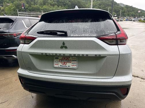 White Diamond 2026 Mitsubishi Eclipse Cross ES