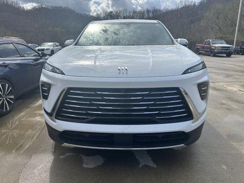 2025 Buick Enclave Preferred FWD