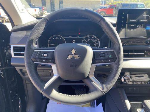 2025 Mitsubishi Outlander SE 2.5 S-AWC