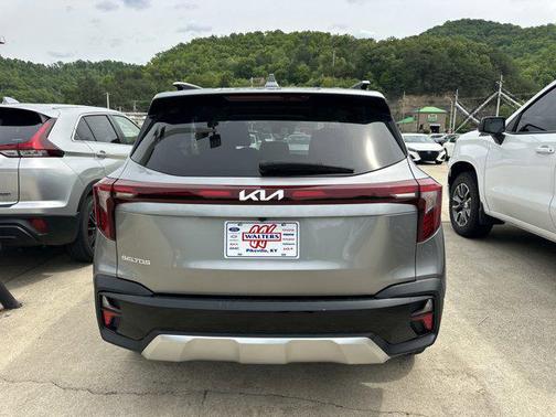 Steel Gray 2025 Kia Seltos S