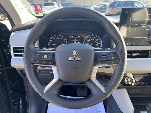 2026 Mitsubishi Outlander SE 2.5 S-AWC