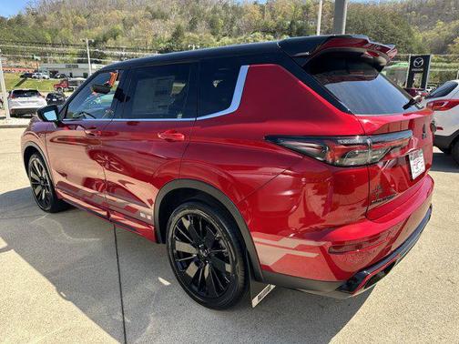 Red Diamond 2026 Mitsubishi Outlander Ralliart 2.5 S-AWC