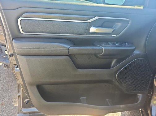 Granite Crystal Metallic Clearcoat 2022 RAM 1500 Big Horn/Lone Star