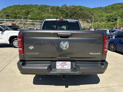 Granite Crystal Metallic Clearcoat 2022 RAM 1500 Big Horn/Lone Star