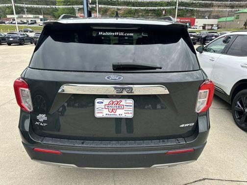 Forged Green Metallic 2022 Ford Explorer XLT