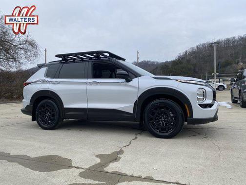 White Diamond 2026 Mitsubishi Outlander Trail Edition 2.5 S-AWC