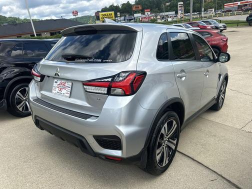 Alloy Silver Metallic 2026 Mitsubishi Outlander Sport SE