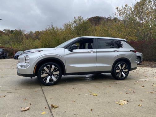 2025 Mitsubishi Outlander SE 2.5 S-AWC