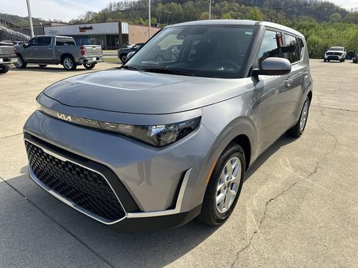 Steel Gray 2025 Kia Soul LX