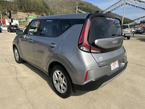 Steel Gray 2025 Kia Soul LX