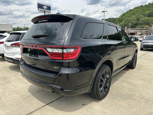 DB Black Clearcoat 2025 Dodge Durango GT AWD