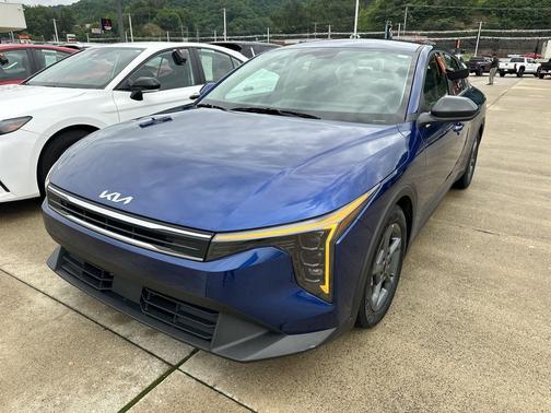 Deep Sea Blue 2025 Kia K4 LXS