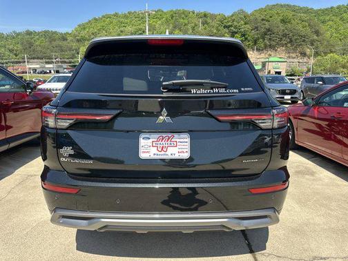 Black Diamond/Alloy Silver Roof 2025 Mitsubishi Outlander SEL 2.5 S-AWC