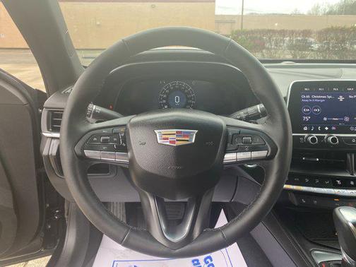 2024 Cadillac CT4 Premium Luxury