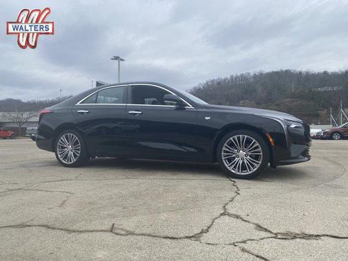 2024 Cadillac CT4 Premium Luxury