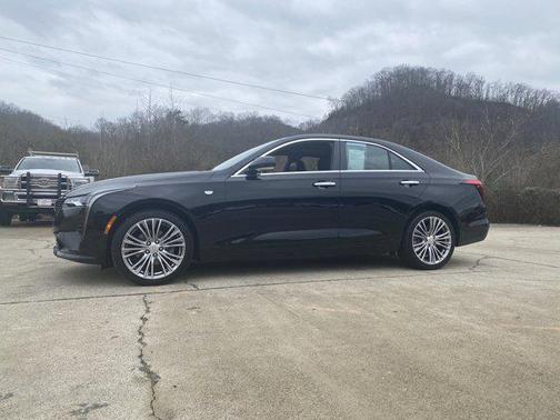 2024 Cadillac CT4 Premium Luxury