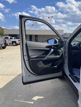 2026 Mitsubishi Eclipse Cross SEL