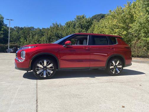 2025 Mitsubishi Outlander SE 2.5 S-AWC