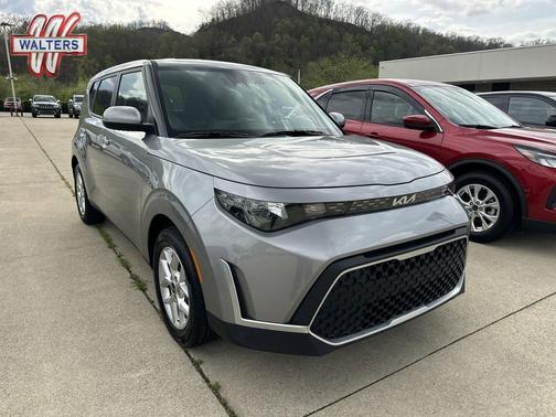 Steel Gray 2025 Kia Soul LX