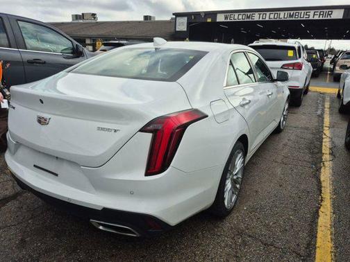 2024 Cadillac CT4 Premium Luxury
