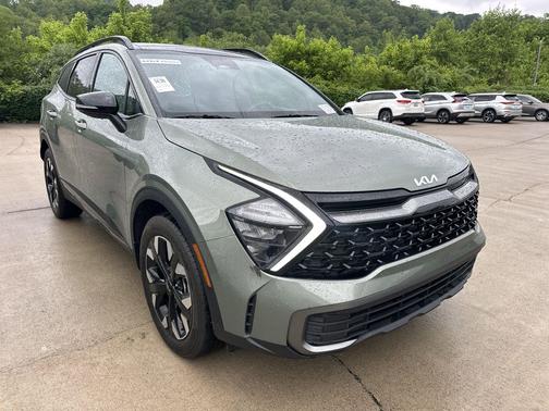 Jungle Green 2023 Kia Sportage X-Line