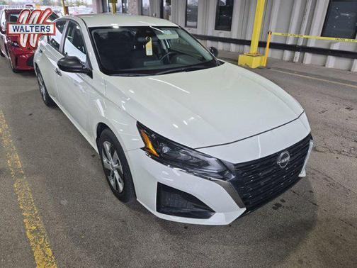 2024 Nissan Altima S FWD