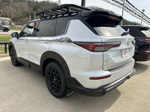 2026 Mitsubishi Outlander Trail Edition 2.5 S-AWC
