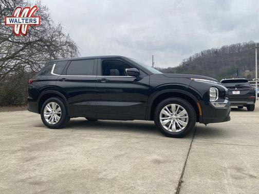 2026 Mitsubishi Outlander ES 2.5 S-AWC