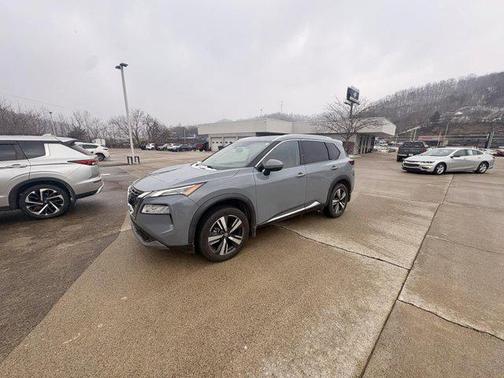 2021 Nissan Rogue SL