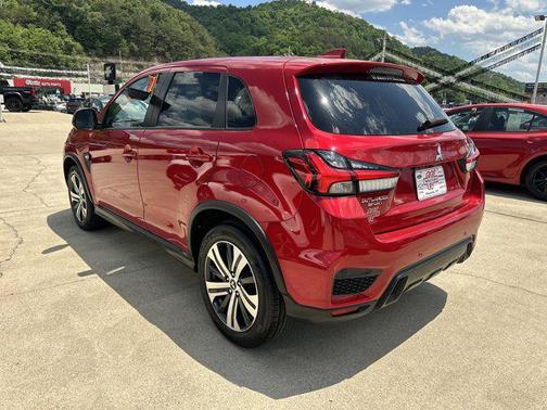 Red Diamond 2024 Mitsubishi Outlander Sport 2.0 ES