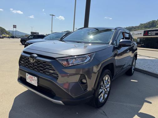 Magnetic Gray Metallic 2021 Toyota RAV4 Limited