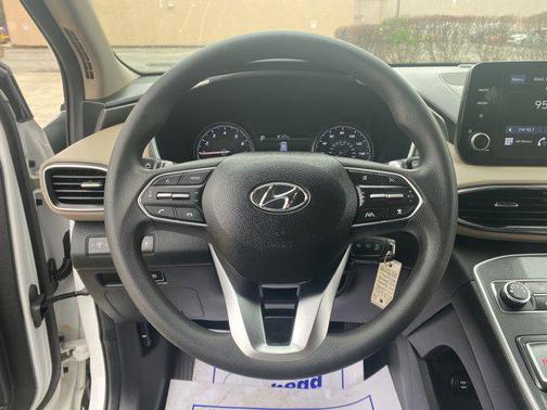 2023 Hyundai SANTA FE SE