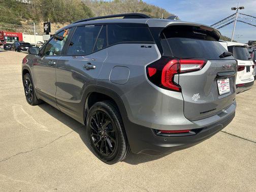 Sterling Metallic 2024 GMC Terrain SLE