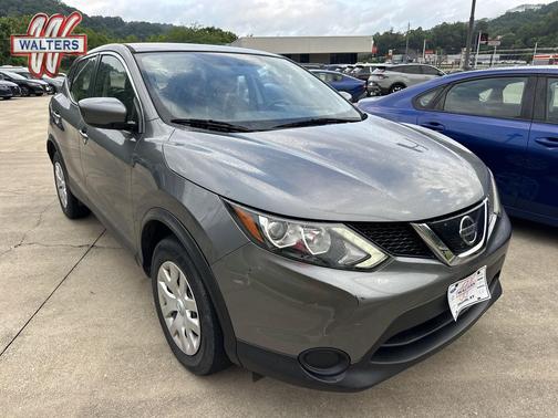 Gun Metallic 2019 Nissan Rogue Sport S