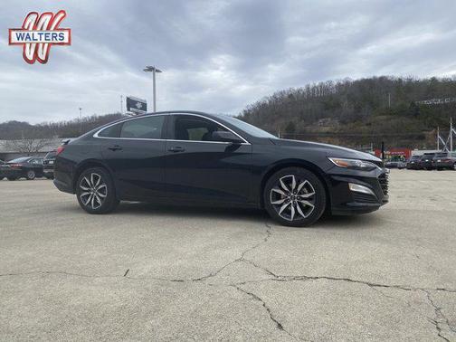 2025 Chevrolet Malibu FWD RS