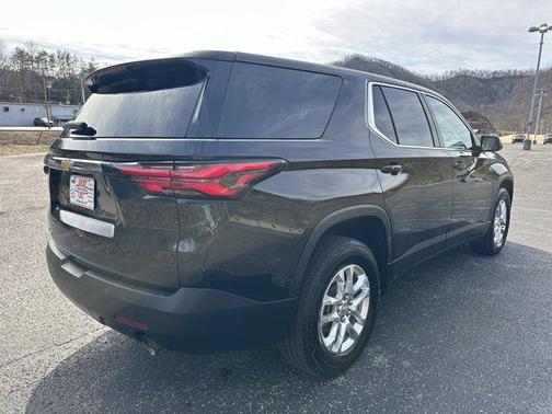 2022 Chevrolet Traverse LS
