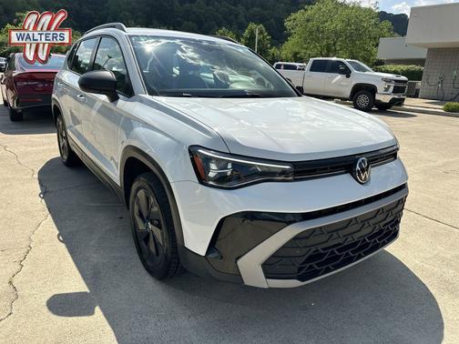 Pyrite Silver Metallic 2025 Volkswagen Taos 1.5T S