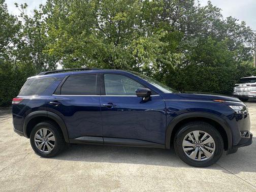 Deep Ocean Blue Pearl 2025 Nissan Pathfinder SV 4WD