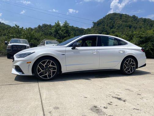 2022 Hyundai SONATA N Line