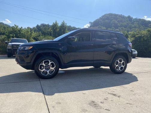 2022 Jeep Compass Trailhawk