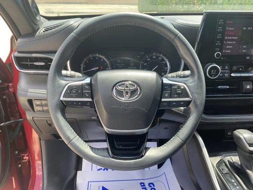 2021 Toyota Highlander XSE
